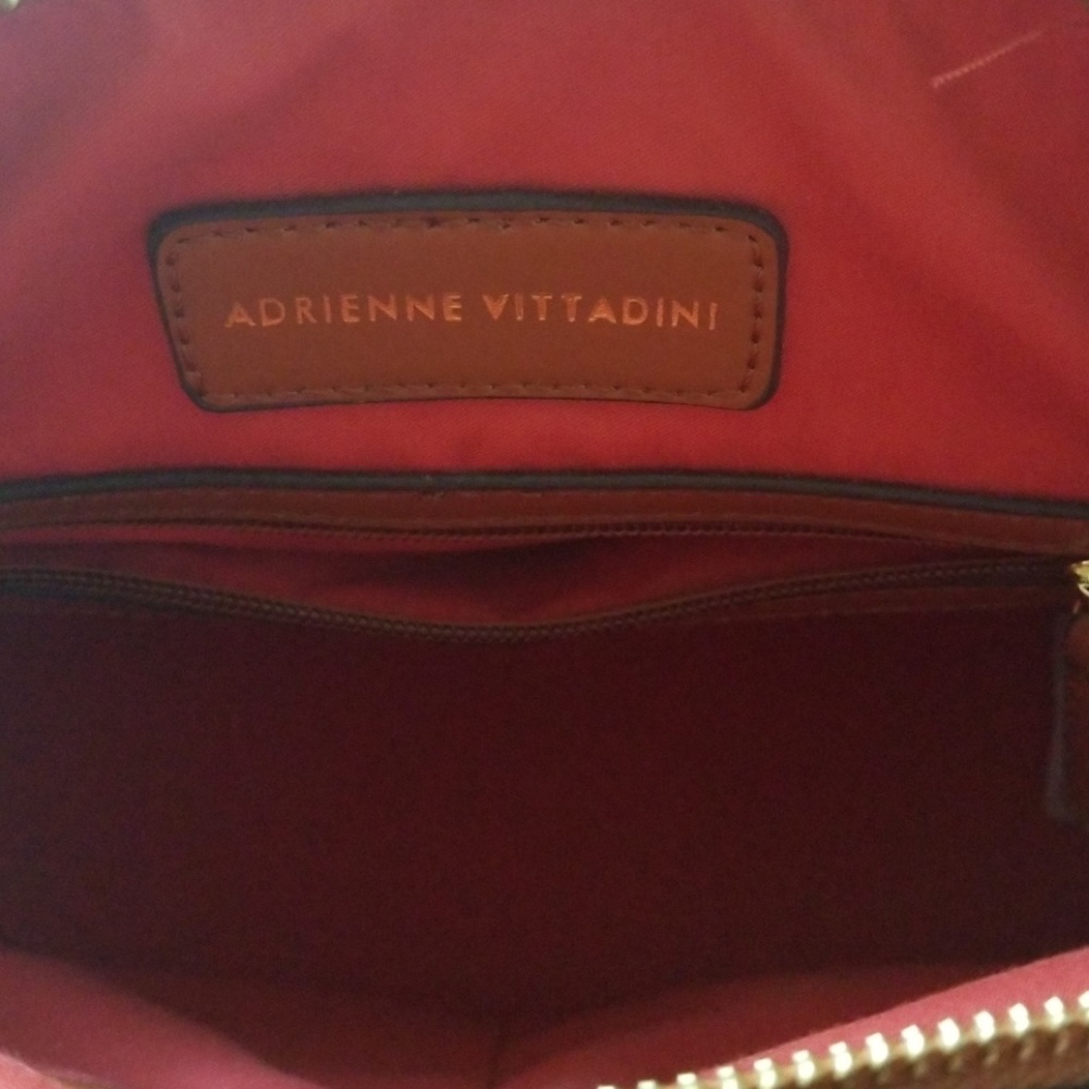 Handbag - Picture 5 of 5